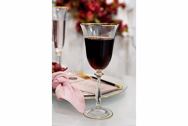 Eleganckie kieliszki do wina czerwonego New York-NYB