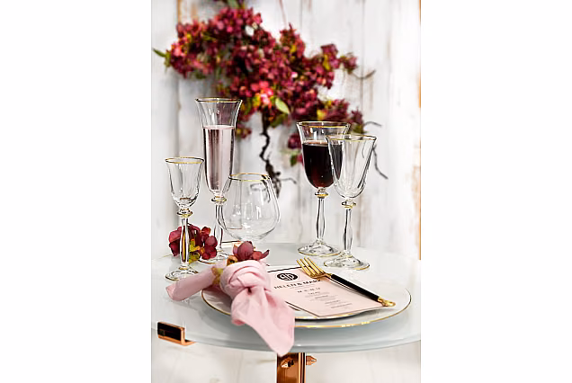 Eleganckie kieliszki do likieru New York-NYD